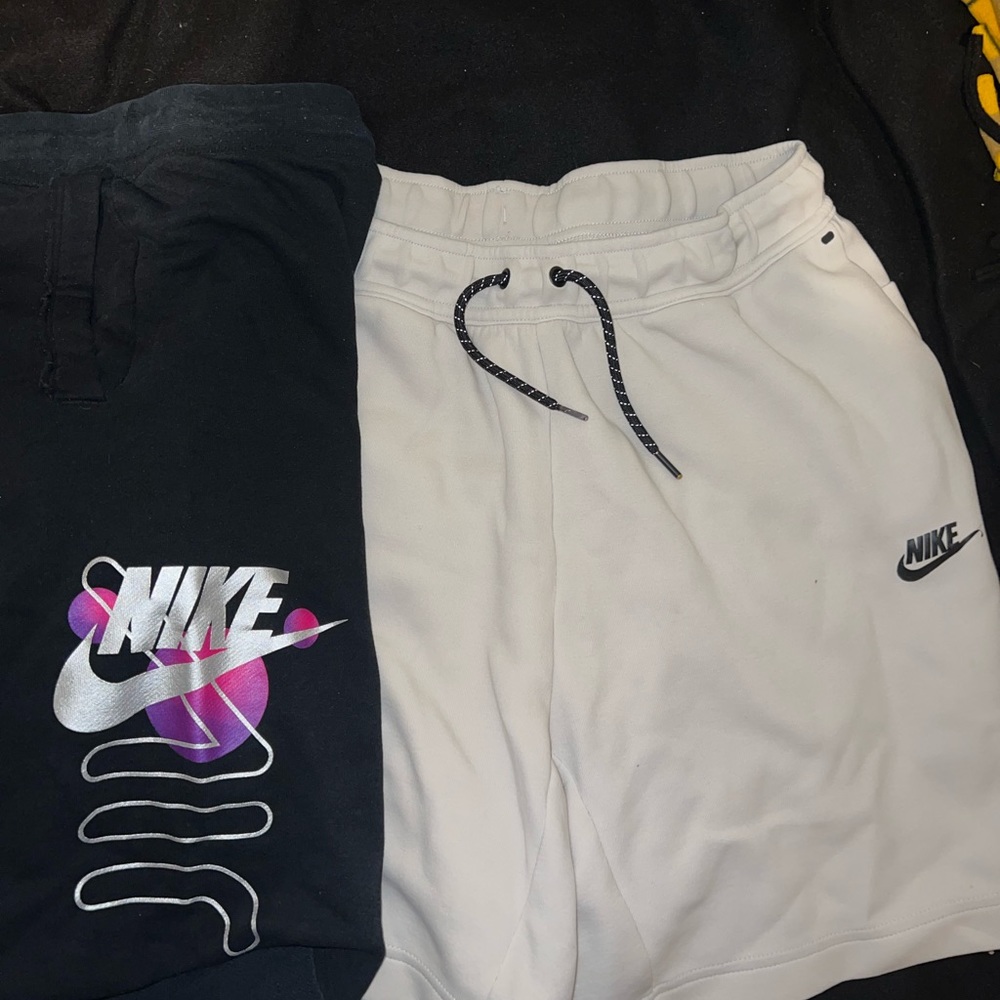 Bundle of Two Nike Sweatshorts